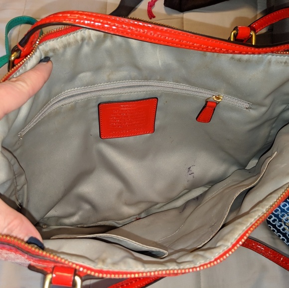 Coach purse - Picture 3 of 7